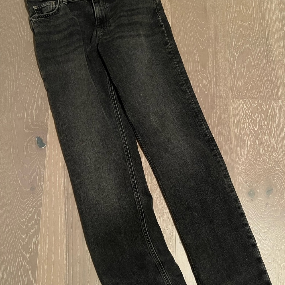 Women’s Zara Straight Leg Black Jean - Picture 1 of 4